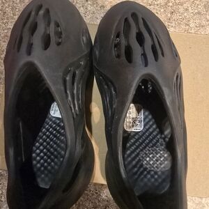 Yeezy Kids Black Sandals